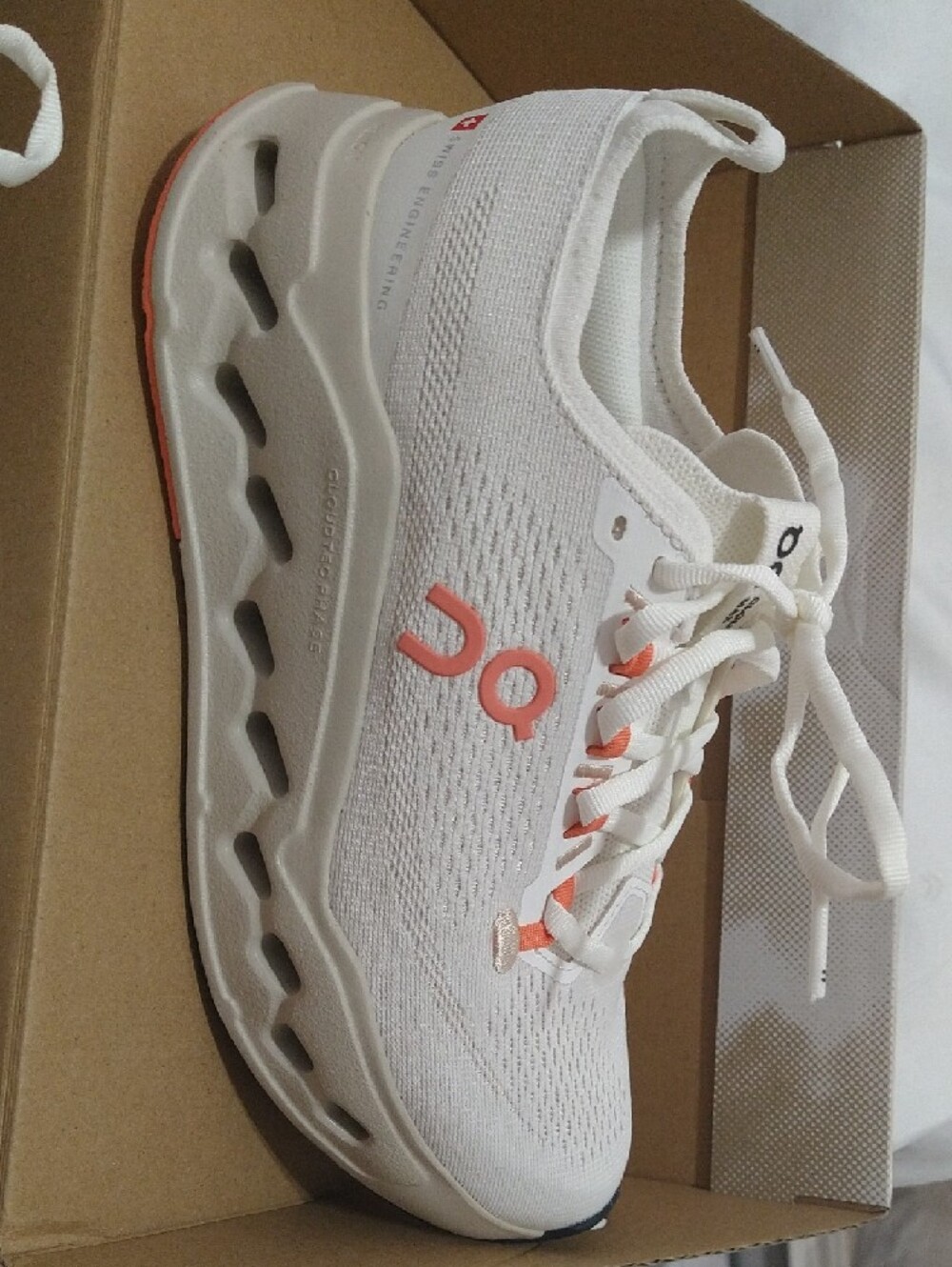 Last Chance!! Ivory Salmon Cloudsurfer Max On Running Women's Sneakers - Picture 2 of 9